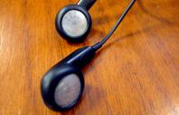 Moore Settles with Novelty Re: Earphone Cords Containing DEHP
